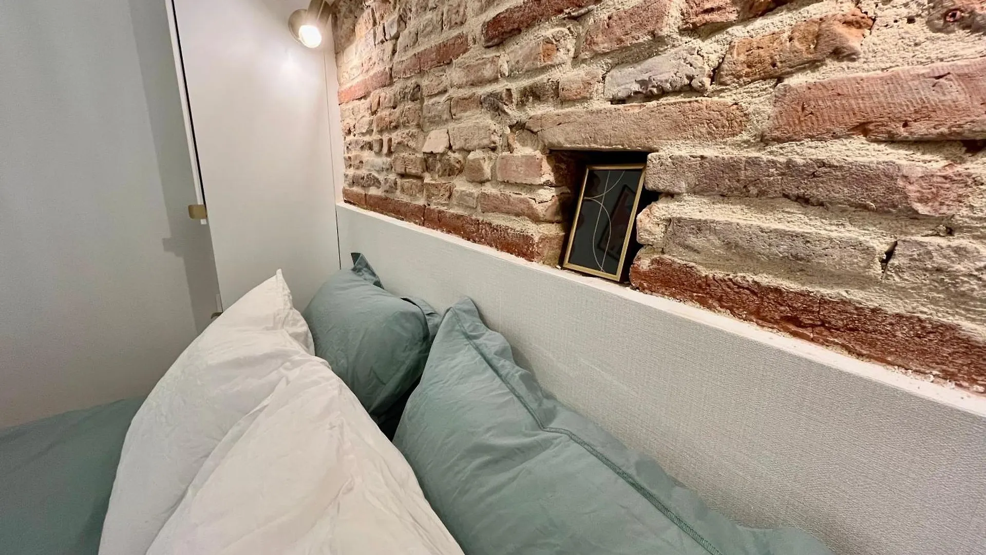 Le Bellegarde - Hypercentre Et Jacuzzi Daire Toulouse